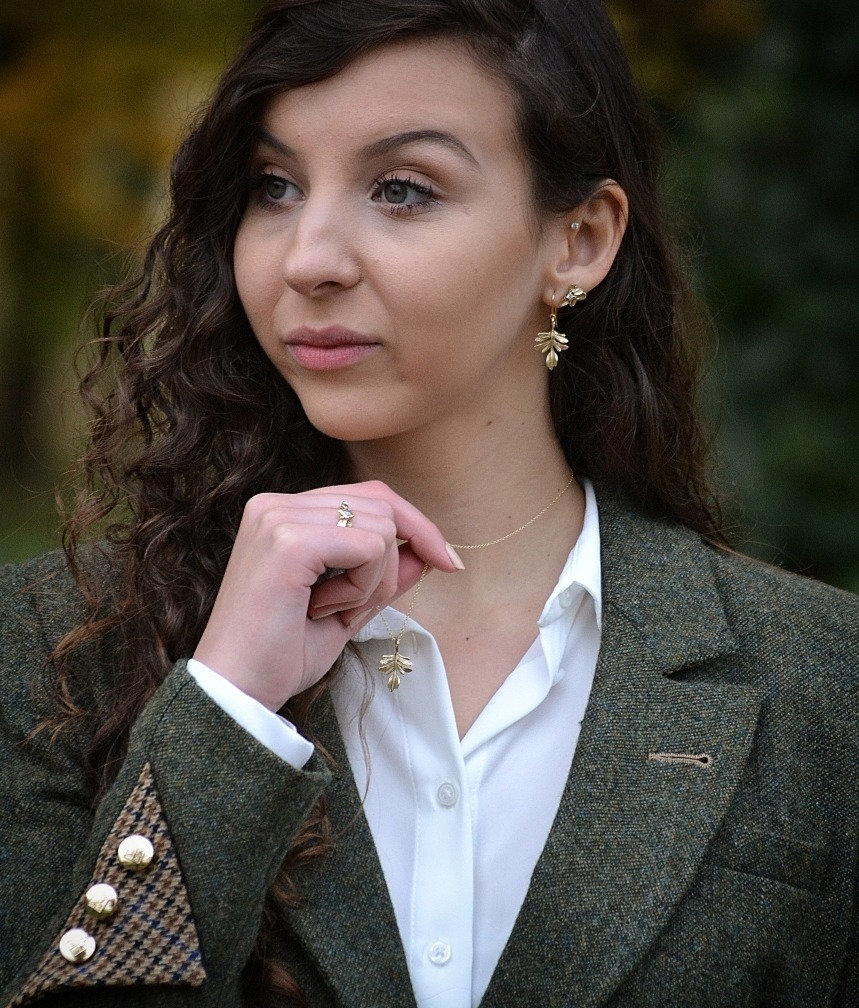 Hawthorn Leaf Pendant, 9ct Yellow Gold Necklace.
