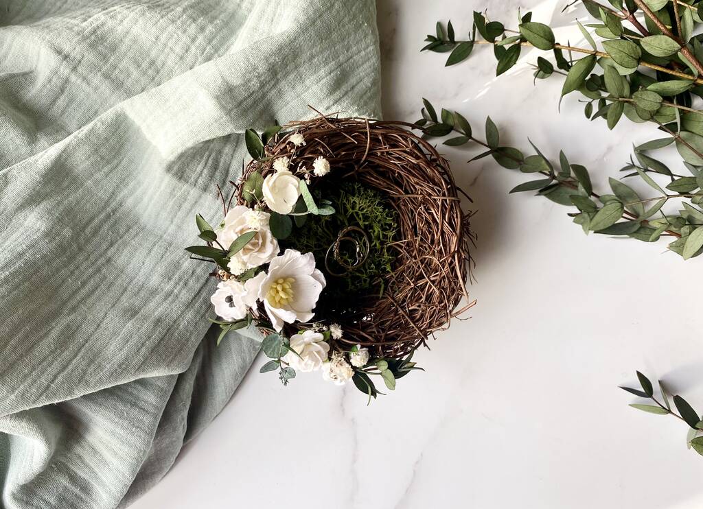 Nest Wedding Ring Holder