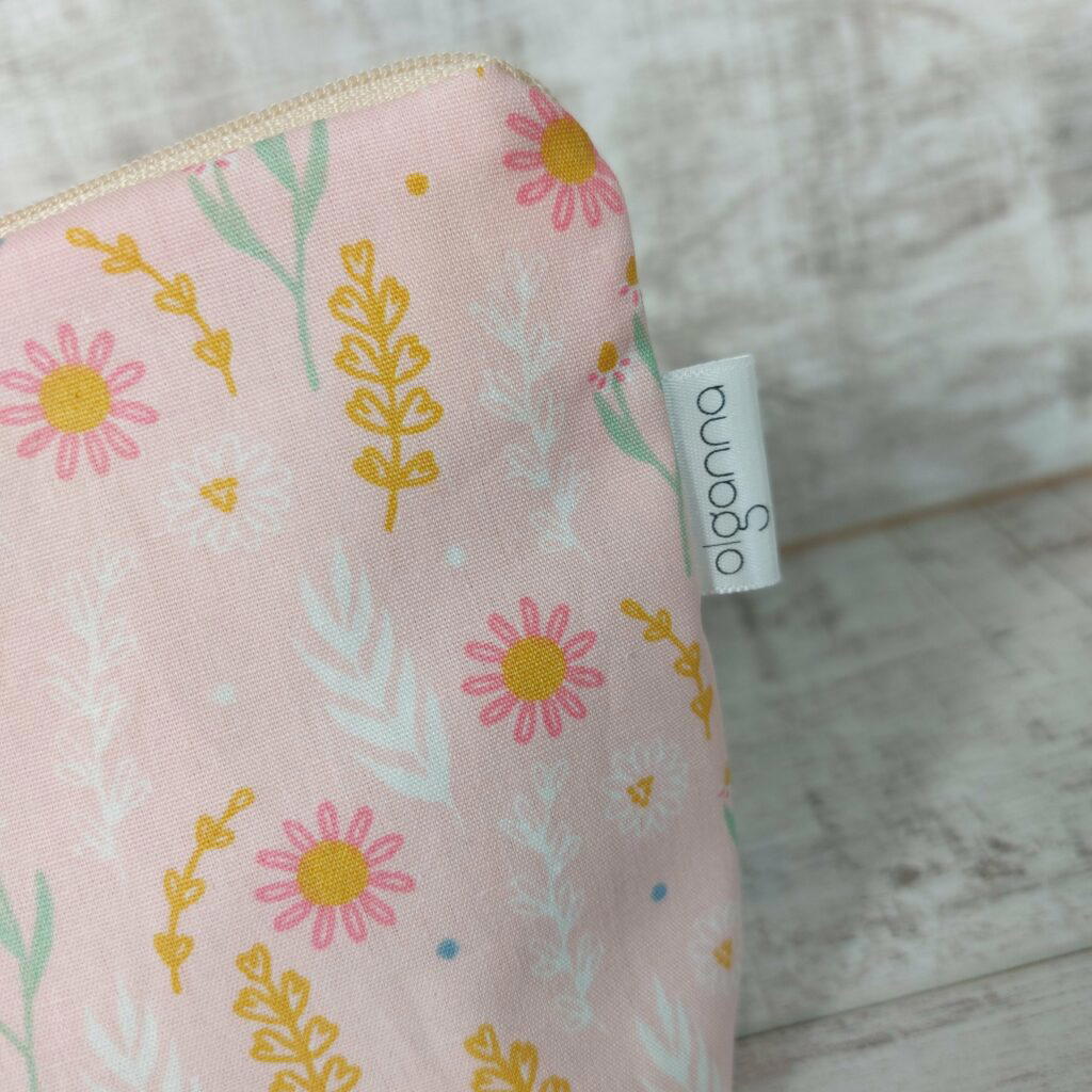 Pale Pink Floral – Feminine Cosmetic Pouch